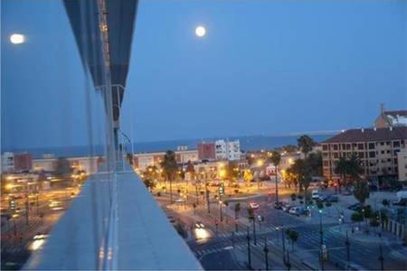 Luxury Penthouse Near Beach/Seaview Валенсия Екстериор снимка